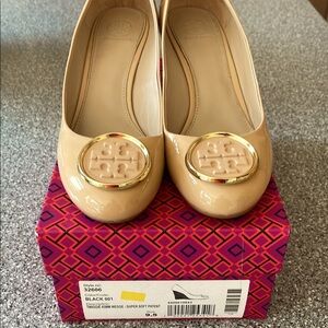 Tory Burch Women's Beige Wedge Shoes